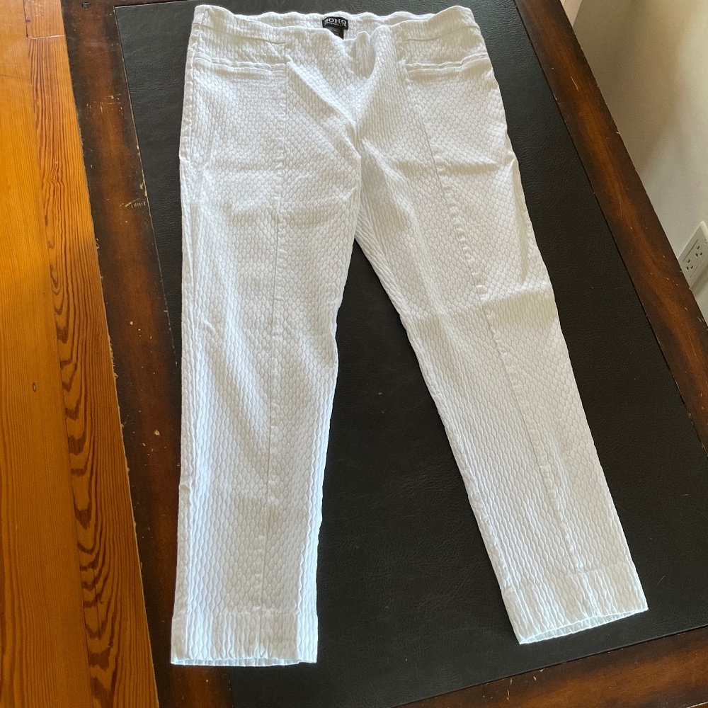 Soho apparel, LTD size XL, white leggings